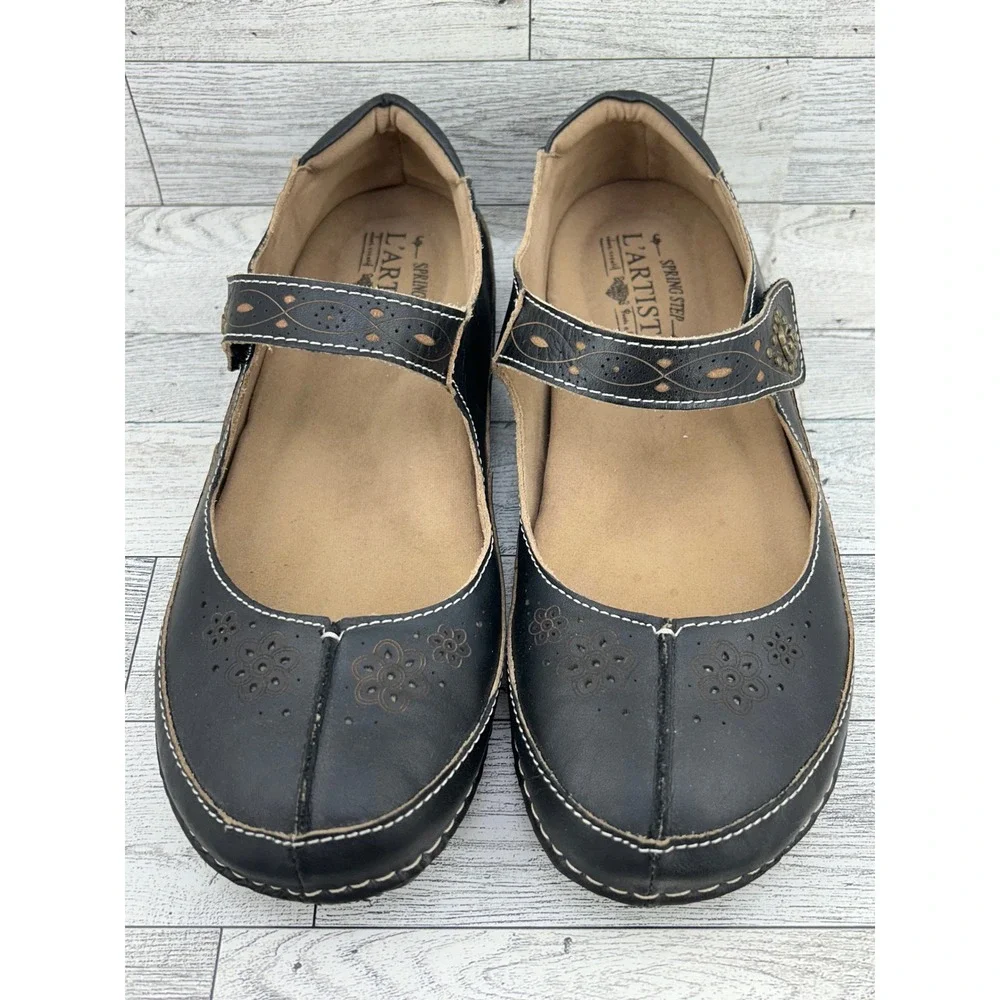 L'Artiste Spring Step Lazarina-B Black Leather Mary Jane Flats Women  EU 38 US 8
